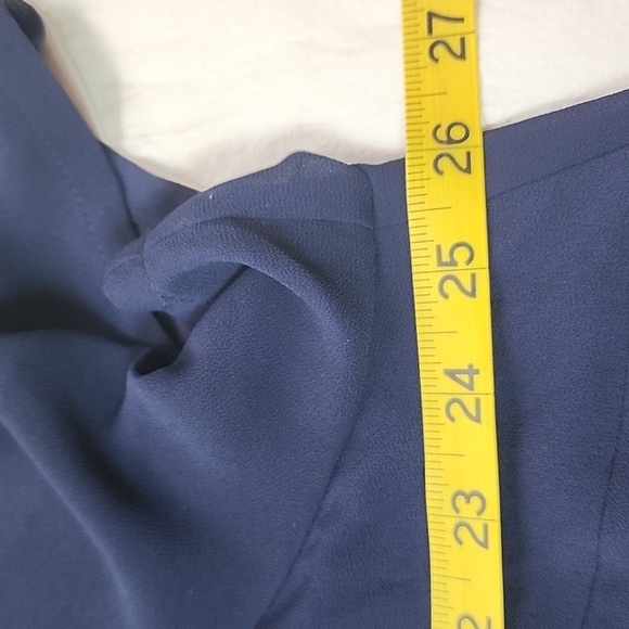 Michael Kors 2X Navy Blue Short Sleeve Top Split Back Lined Front Layered Hem - Picture 6 of 9